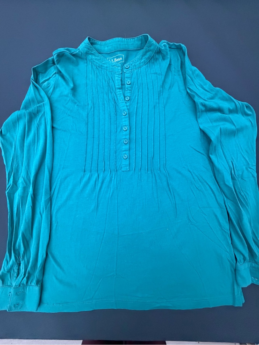 L.L. Bean Teal Pintuck Button-Front Women's Shirt